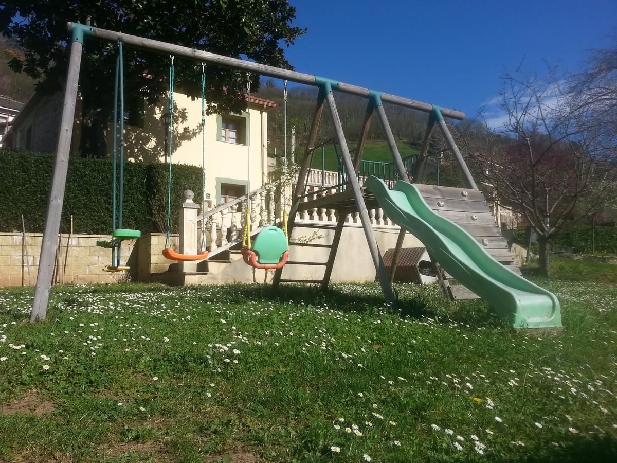La Pumarada De Limes 2 Villa Cangas De Narcea Luaran gambar